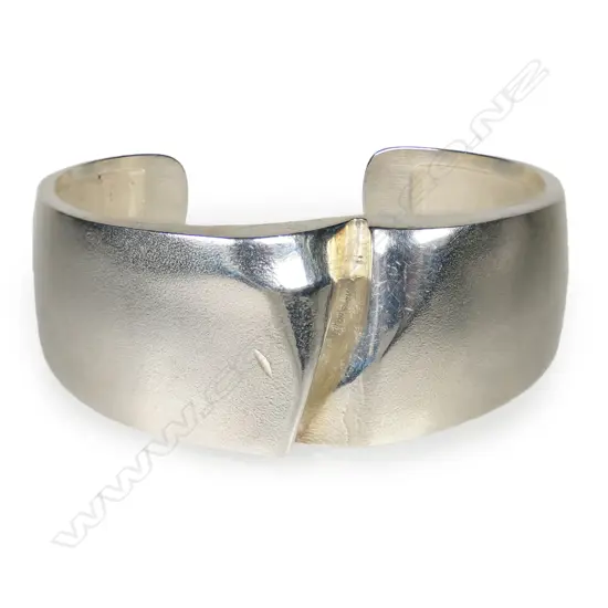 A sterling silver Lapponia retro cuff,