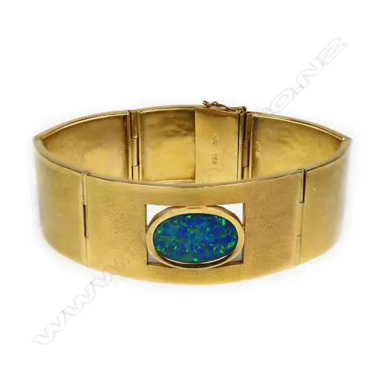 An 18ct gold and opal retro bracelet,