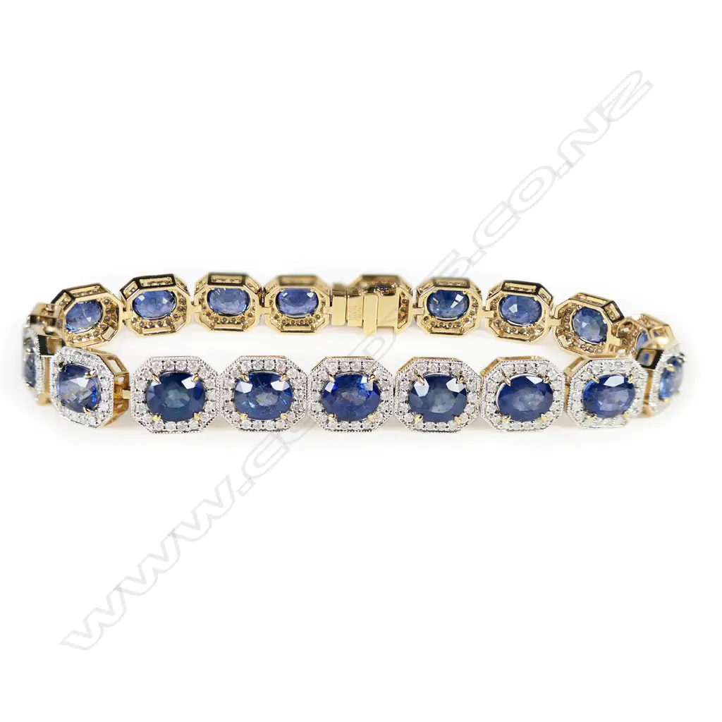 A 14ct gold, sapphire and diamond vintage style halo bracelet, Image 1++