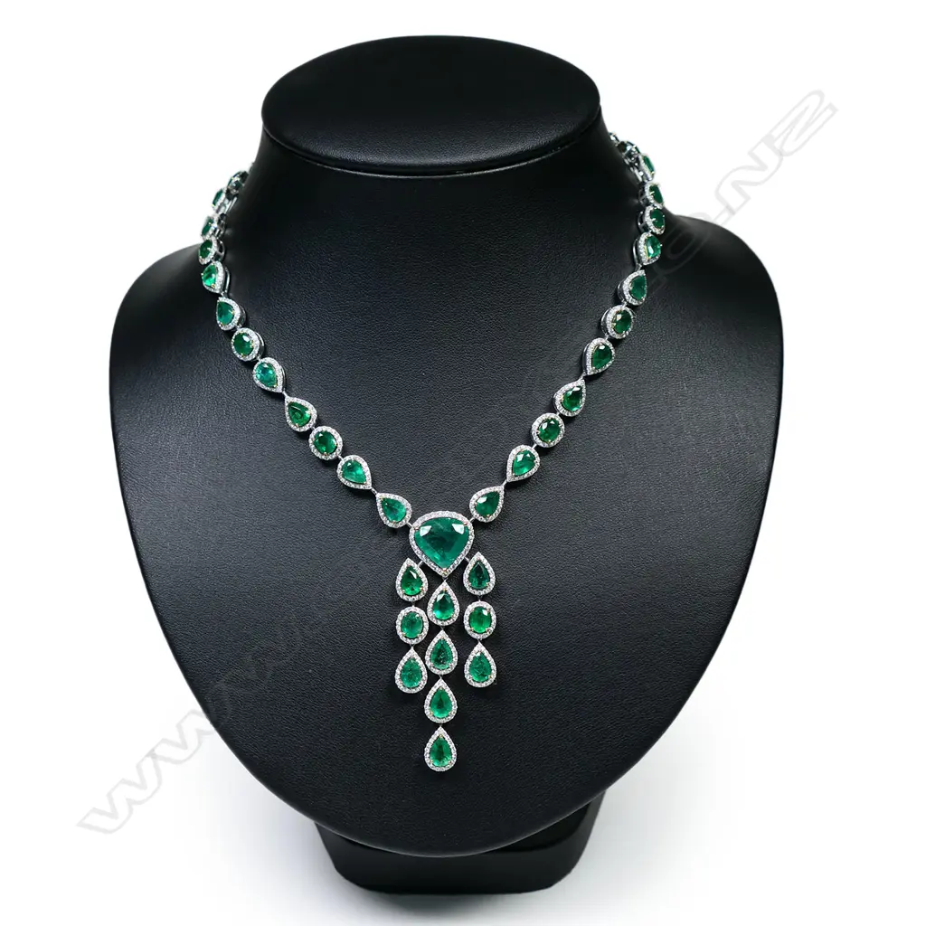 An impressive 18ct white gold emerald and diamond multi stone necklace, Image 1++