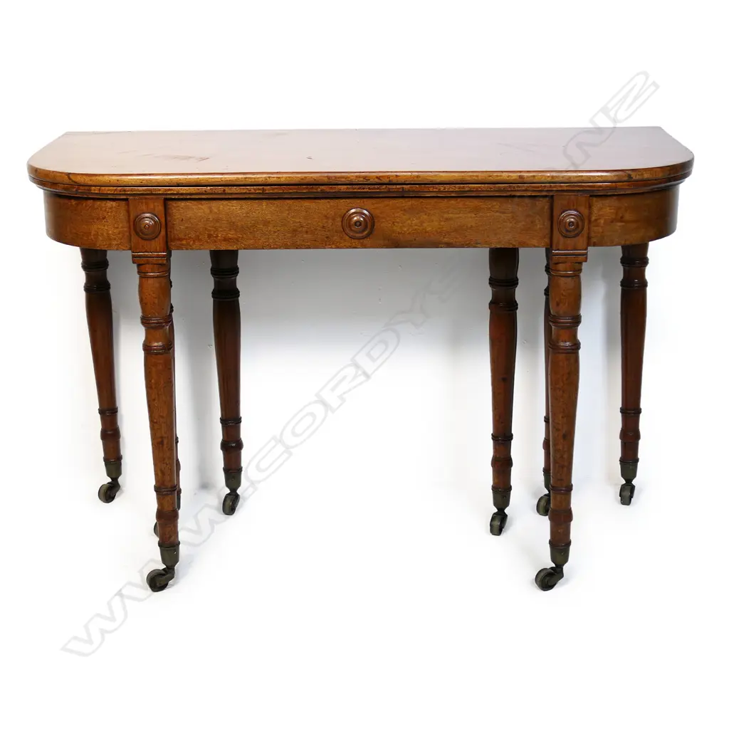 A D-end mahogany concertina action folding dining table, Image 1++