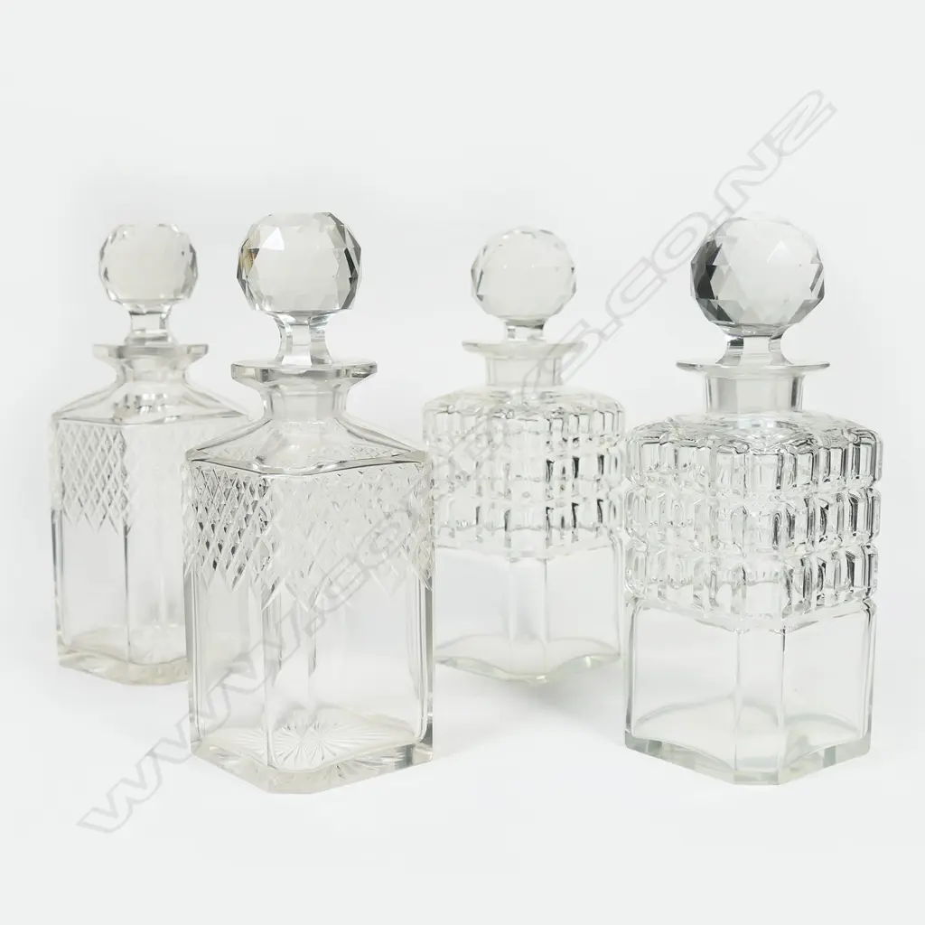 A Victorian coromandel wood decanter box, Image 1++