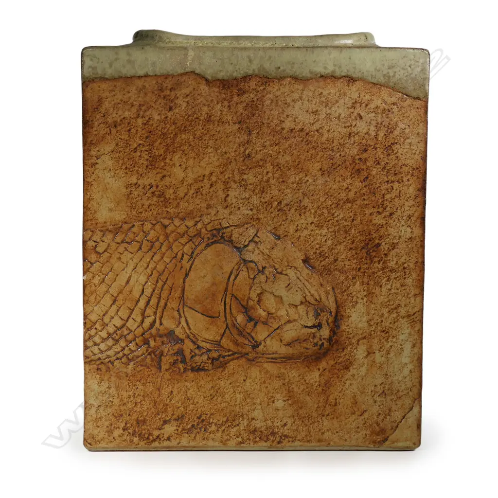 A Keith Blight pottery 'Fossil' slab vase, Image 1++