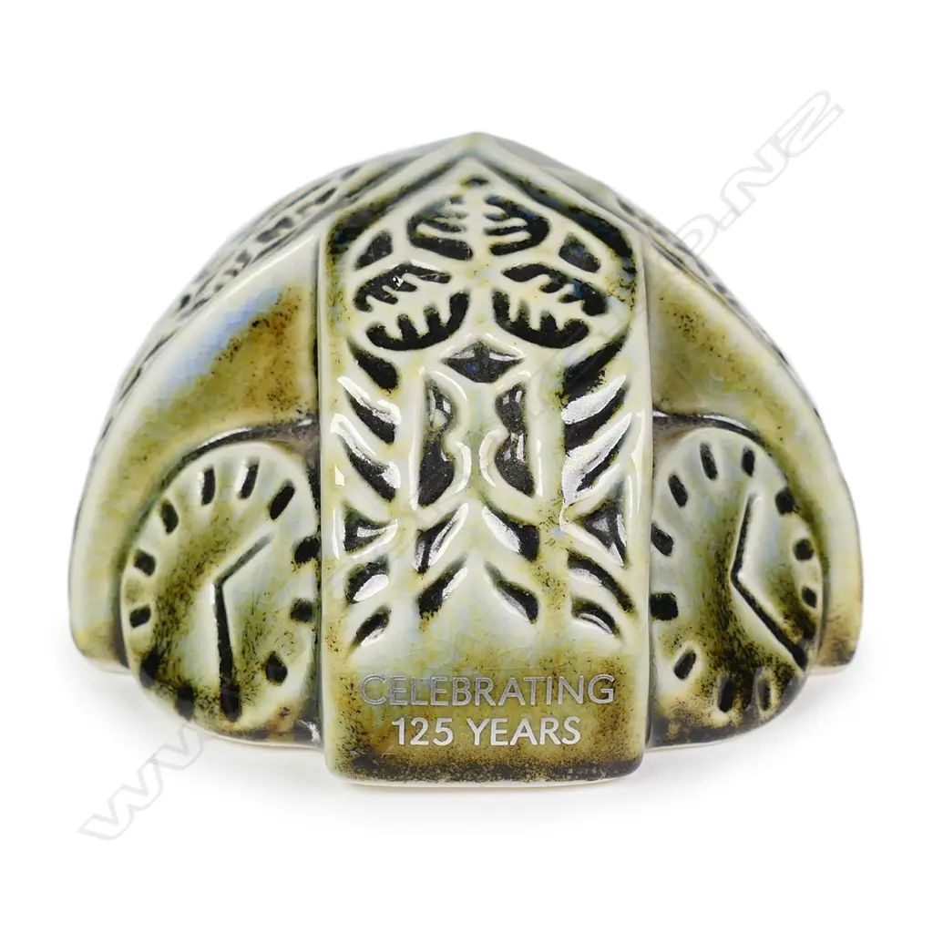 A Bob Steiner commemorative clock dome paperweight, Image 1++