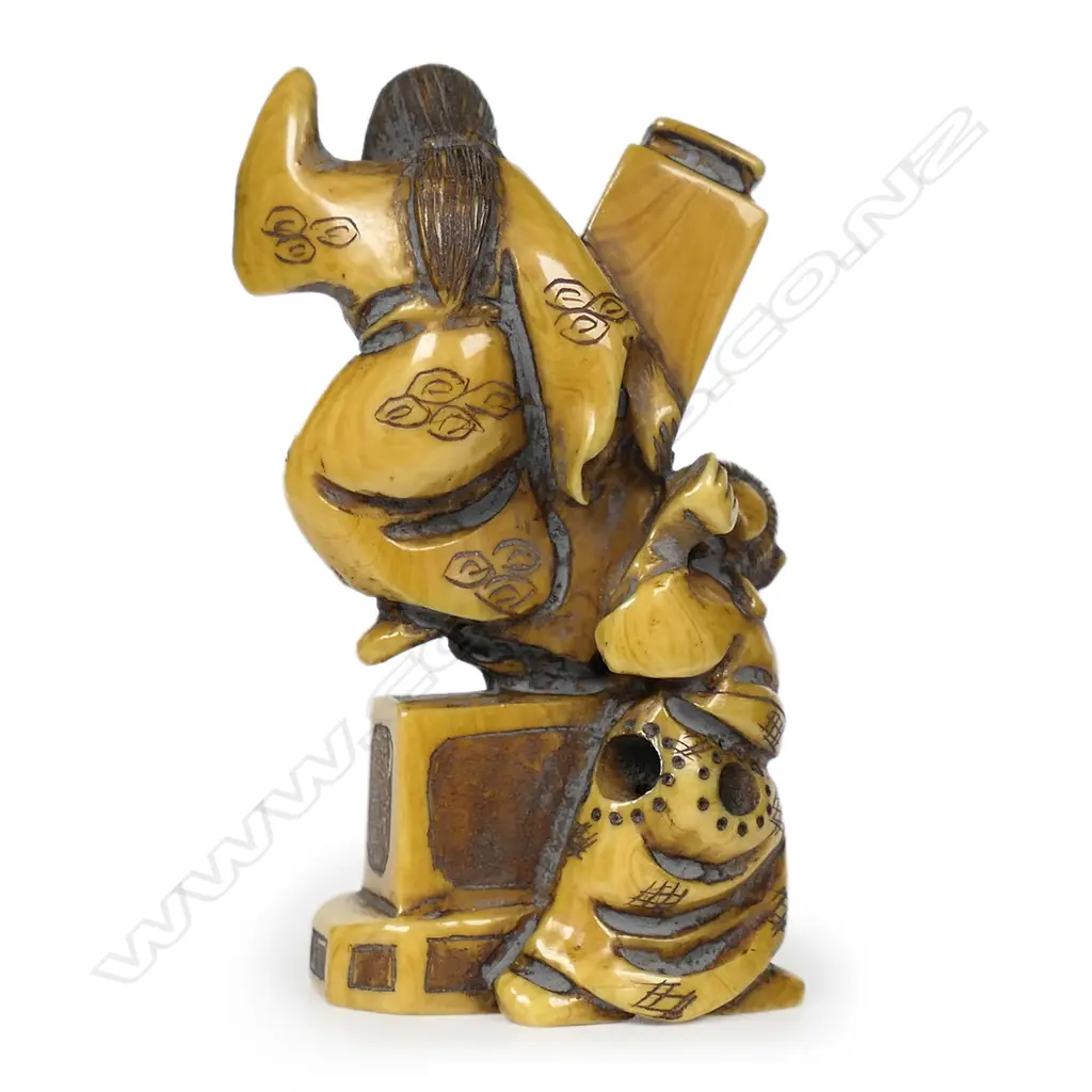 An ivory netsuke study, Image 1++