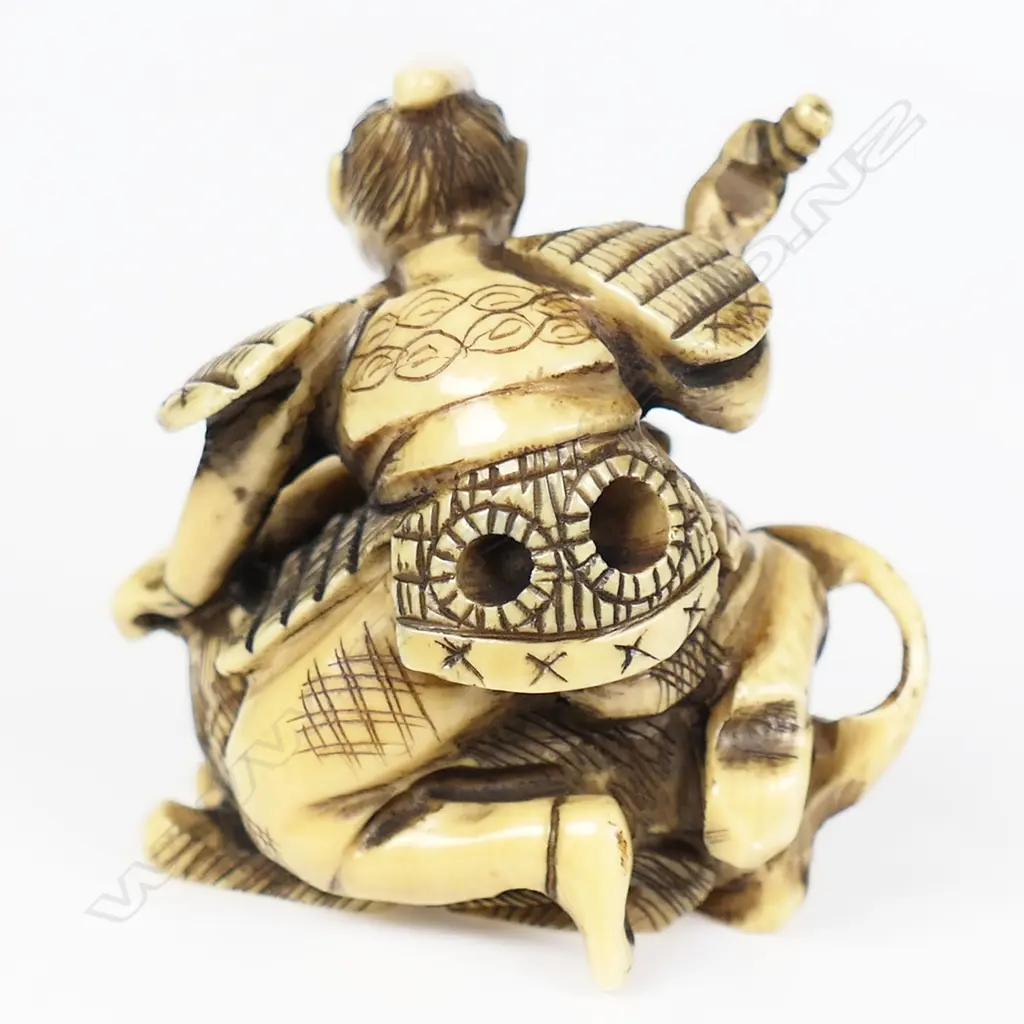An ivory netsuke as a samurai, Image 1++