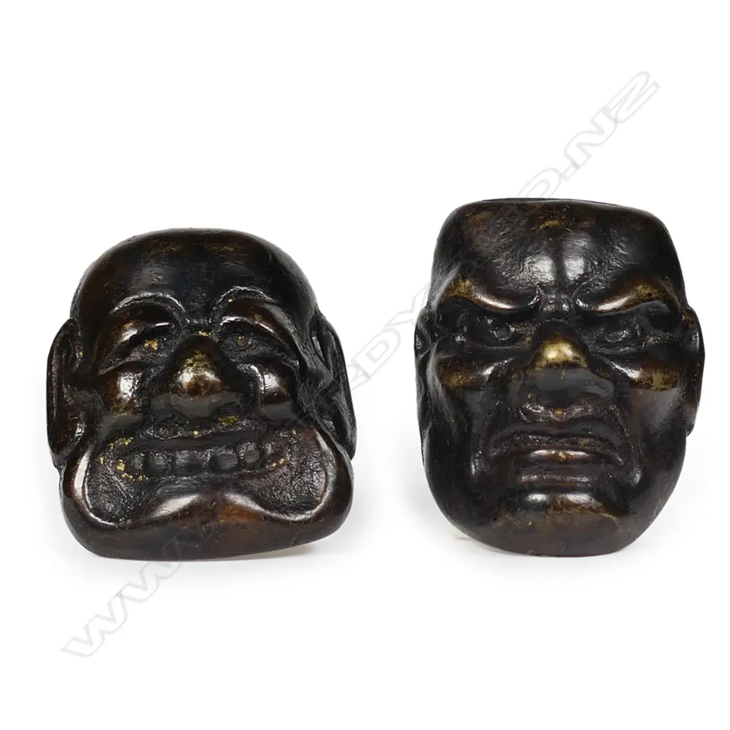 Two old cast iron netsuke as Noh masks, Image 1++