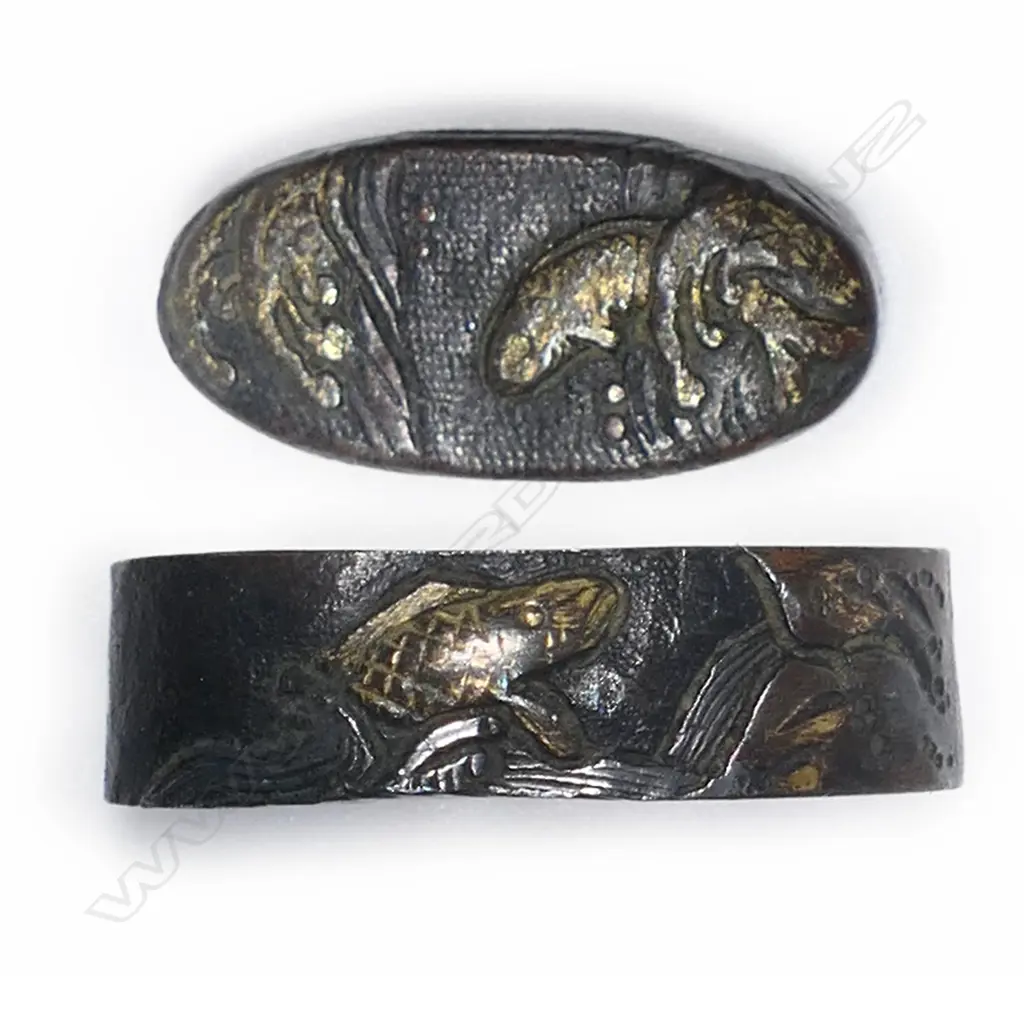 Japanese Edo period bronze fuchi and kashira sword fittings, Image 1++