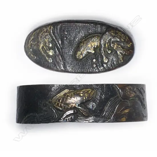 Japanese Edo period bronze fuchi and kashira sword fittings,
