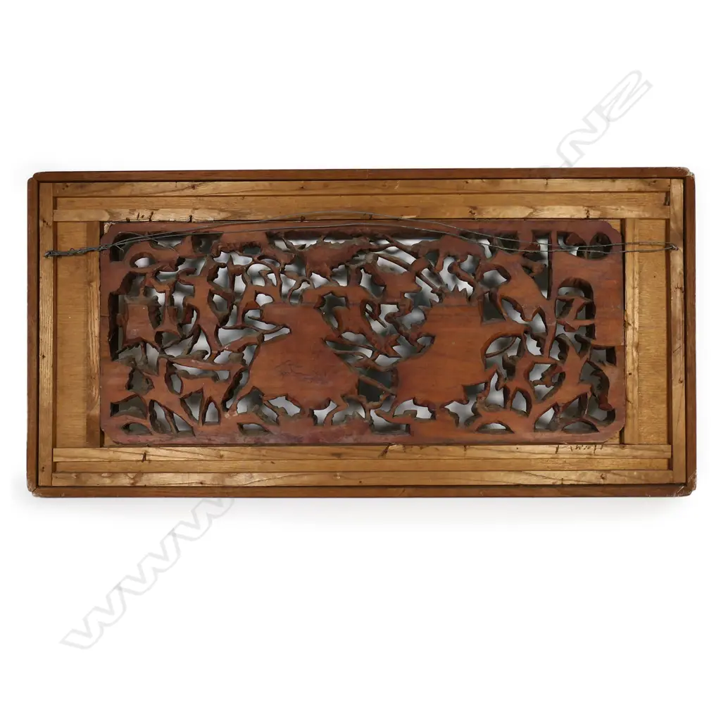 A 20thC Chinese reticulated carved and framed panel, Image 1++