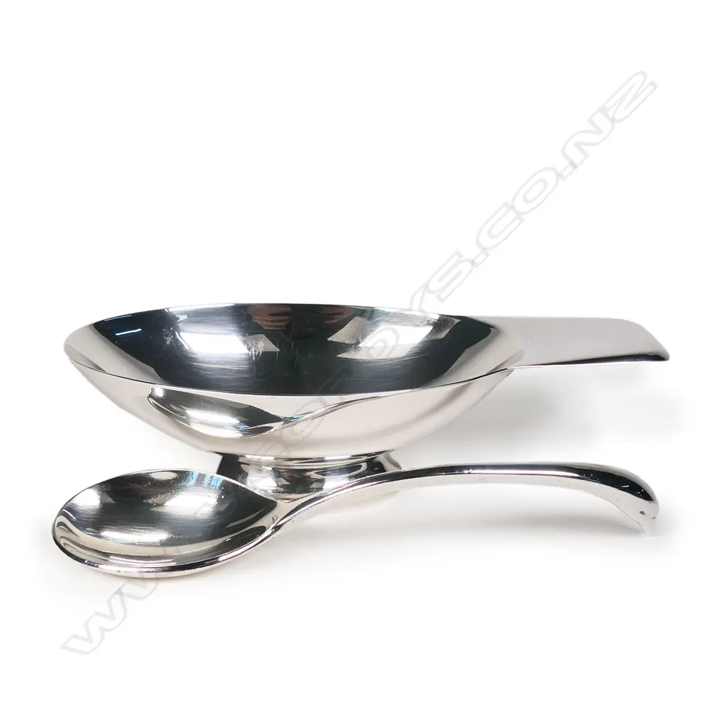 An impressive Christofle silver plate twelve place cutlery set, Image 1++