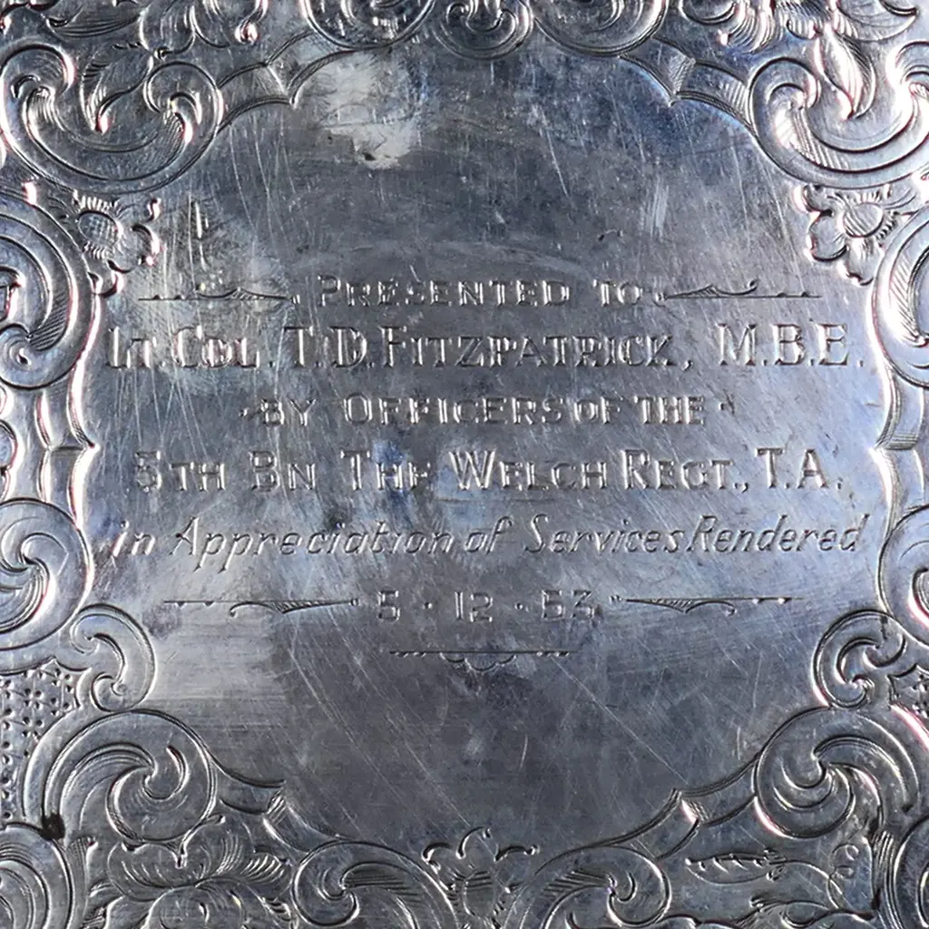 An early Victorian silver salver, Image 1++