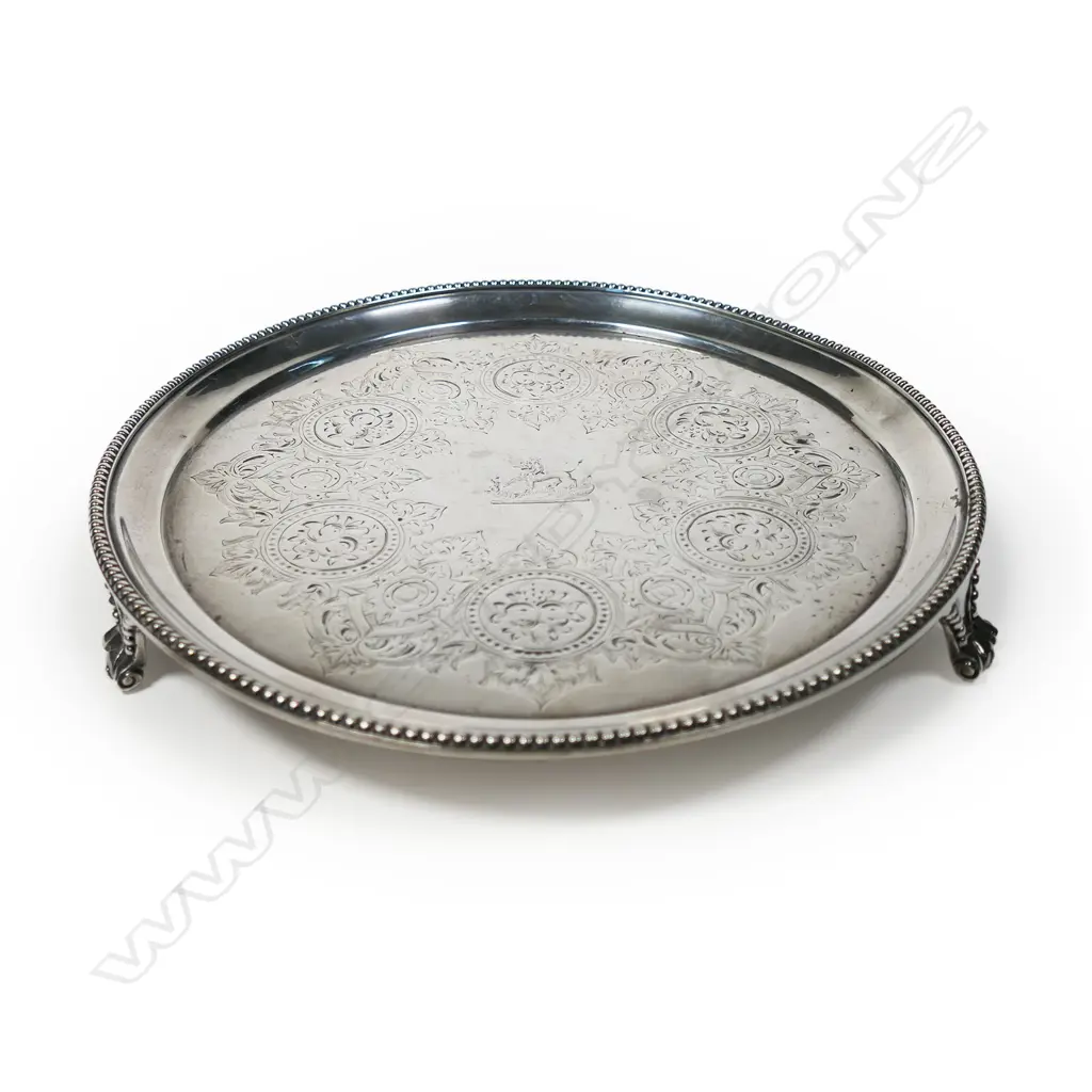 An early Victorian silver salver, Image 1++