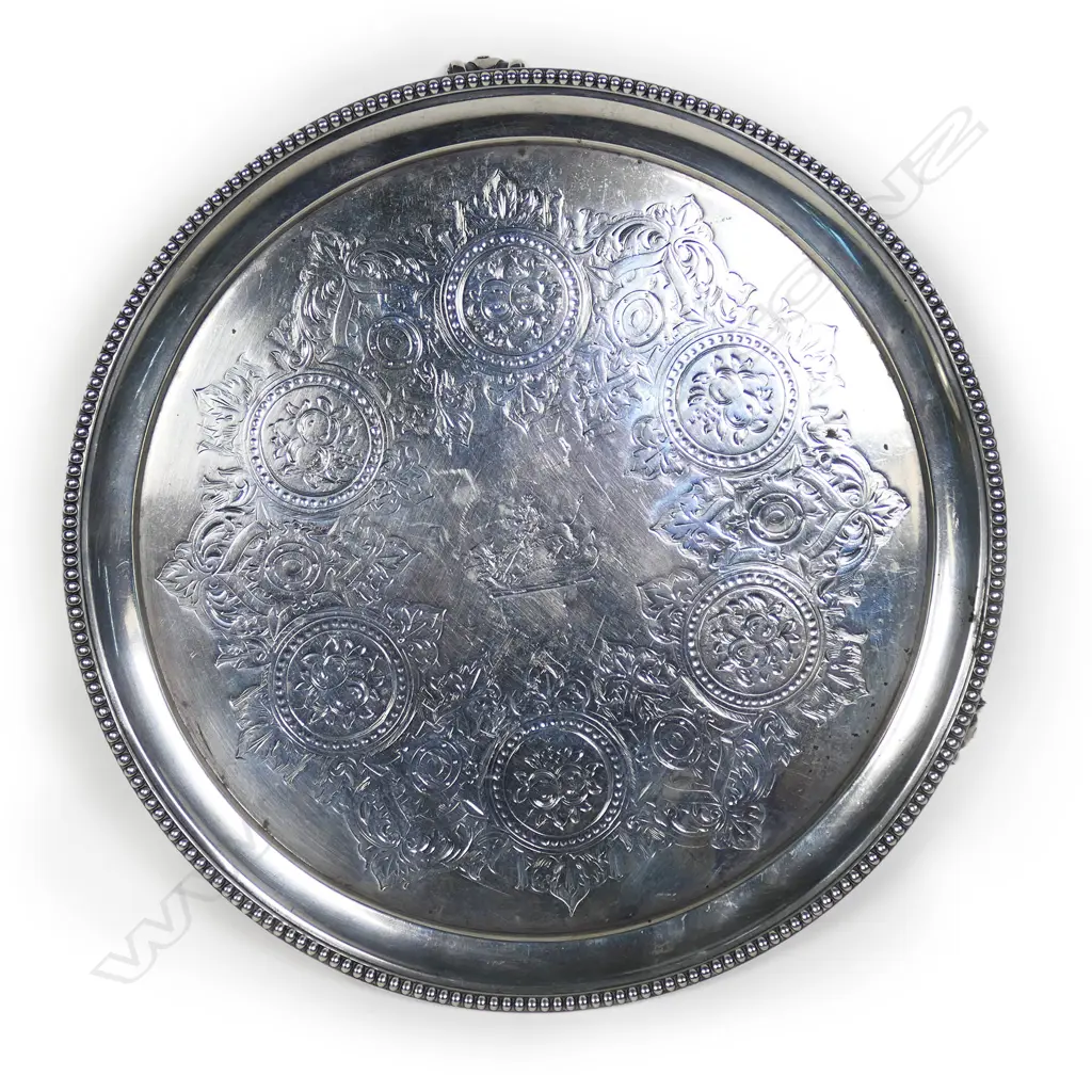 An early Victorian silver salver, Image 1++