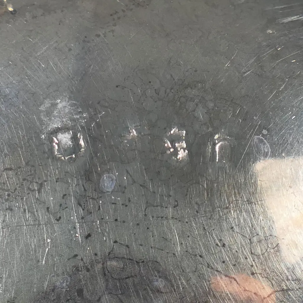 A late George III silver ladle, Image 1++
