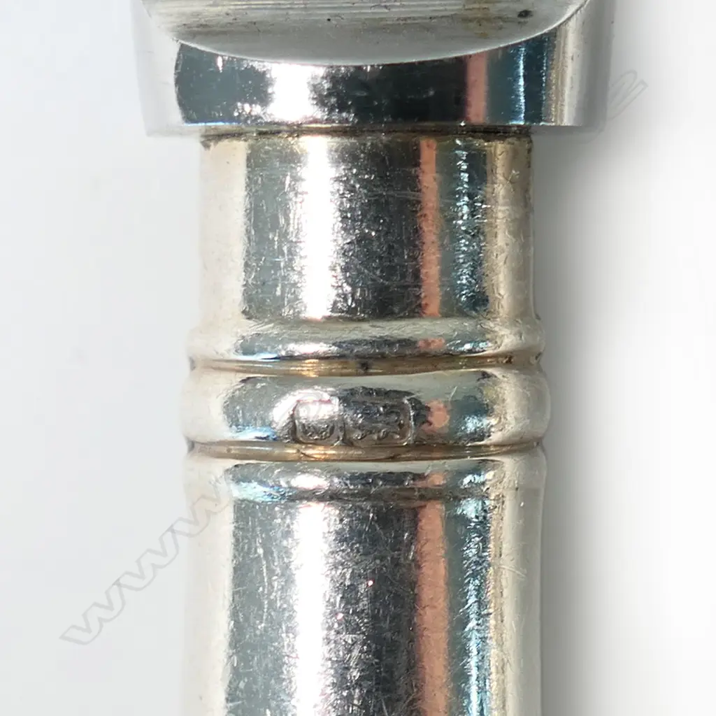 Eleven silver pistol grip luncheon knives, Image 1++