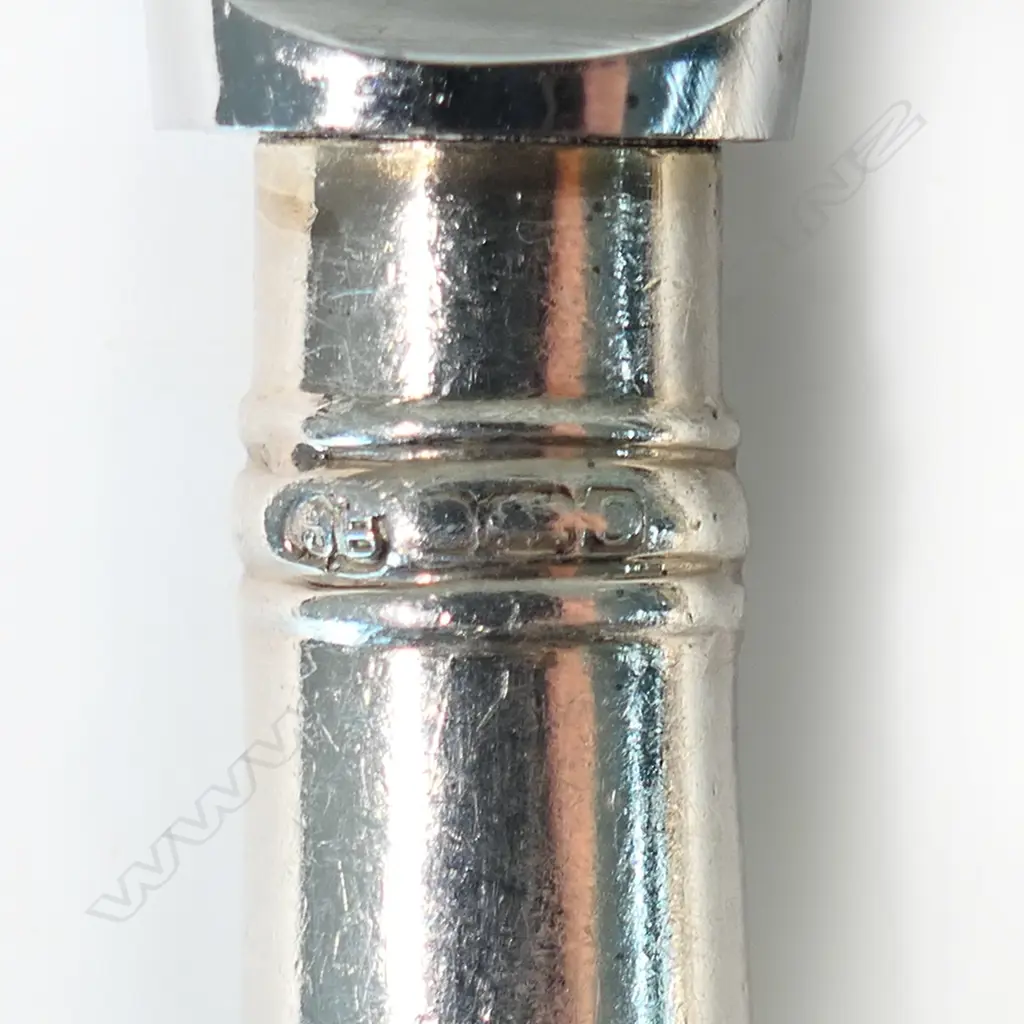 Eleven silver pistol grip luncheon knives, Image 1++
