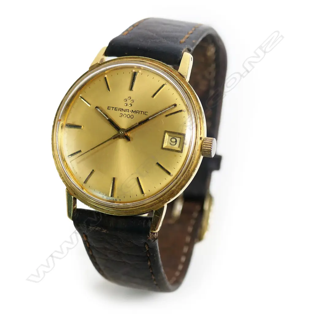 A 1970's gent's 18ct gold Eterna-matic wristwatch, Image 1++