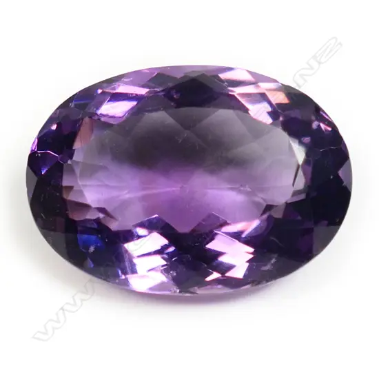 A 28ct amethyst gemstone,