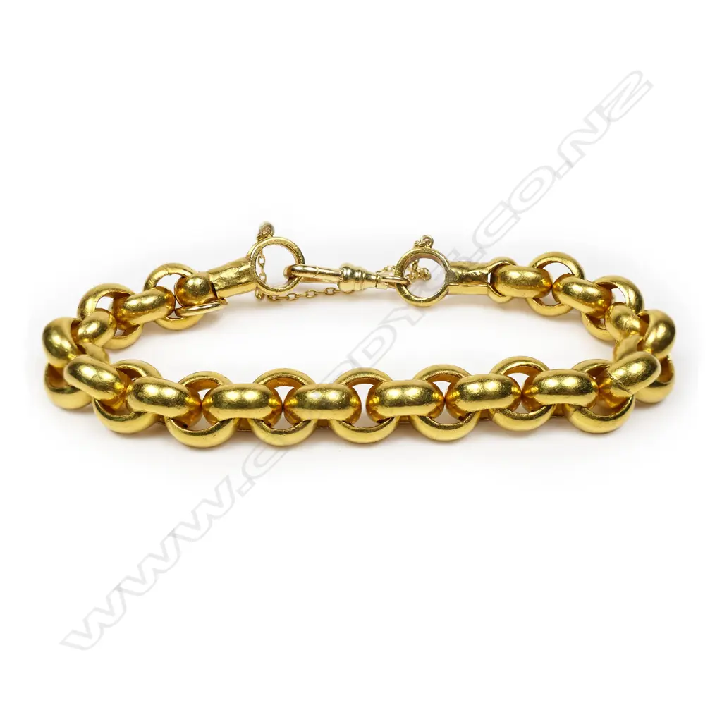 An impressive 22ct yellow gold heavy belcher link bracelet, Image 1++