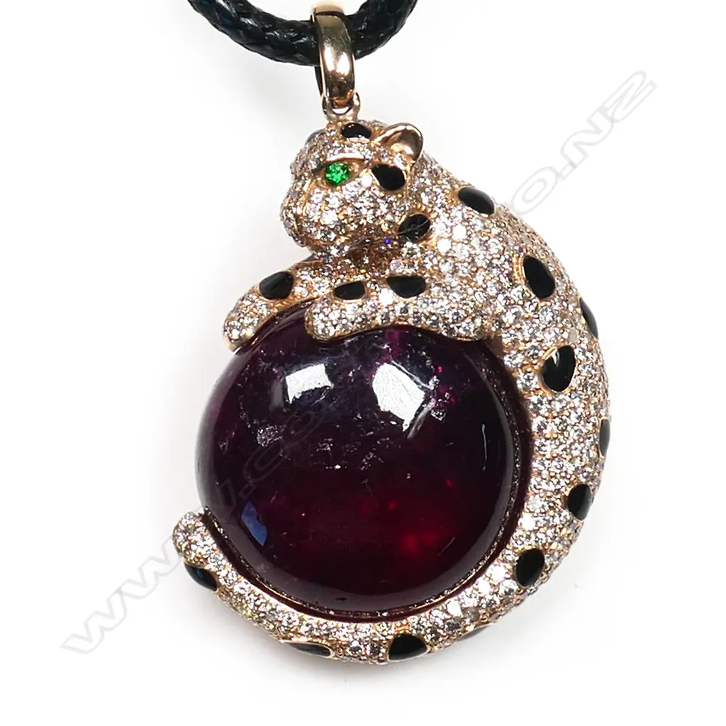 An 18ct rose gold, diamond and rubelite jaguar pendant, Image 1++