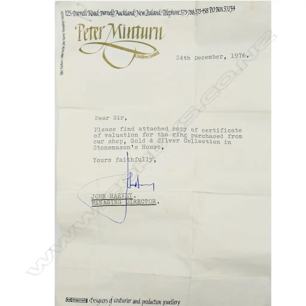 A Peter Minturn 22ct gold Bufon ring, Image 1++