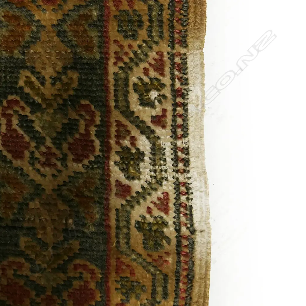 A fine semi antique Persian Kayseri prayer rug, Image 1++