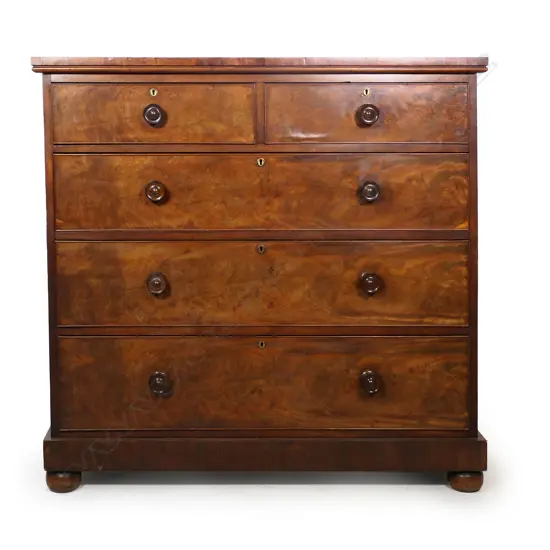 A Victorian mahogany chest of drawers,