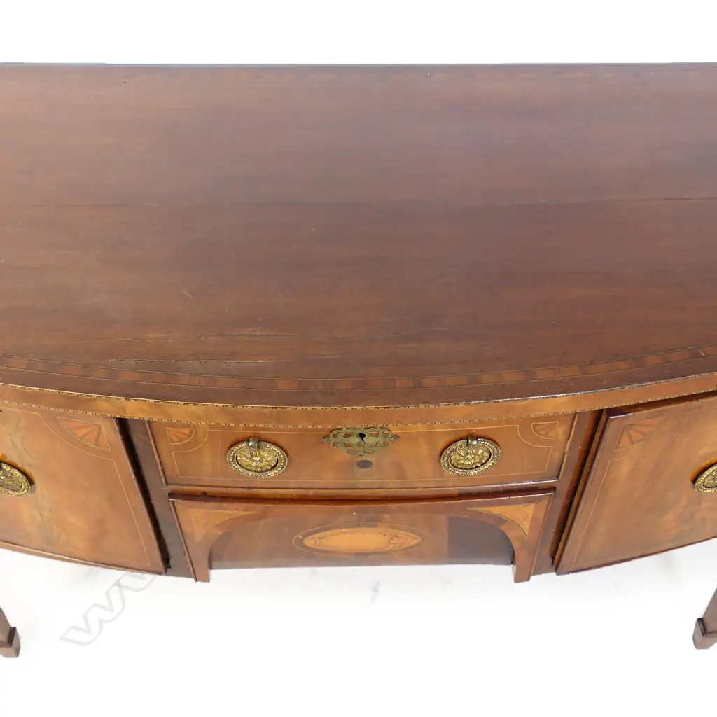 A Sheraton revival small proportion sideboard, Image 1++