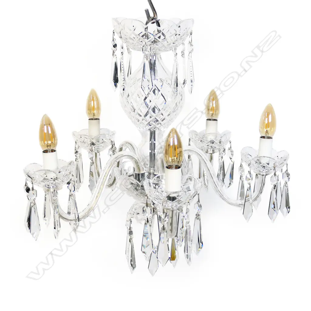 A Waterford crystal chandelier, Image 1++