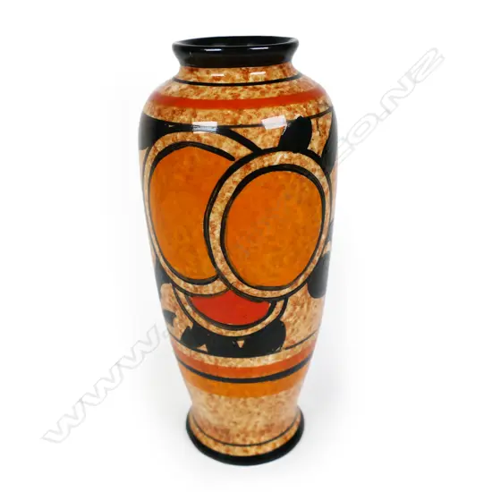 A rare c.1930s Clarice Cliff 'Cafe-au-Lait' Bizarre small vase,