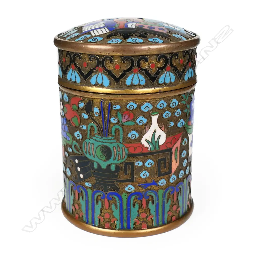 Late Meiji period lidded cloisonne caddy jar, Image 1++