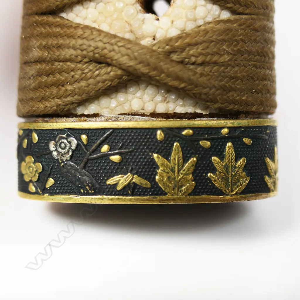 A Japanese Edo period tsuka (sword handle) for a tanto or childs sword, Image 1++