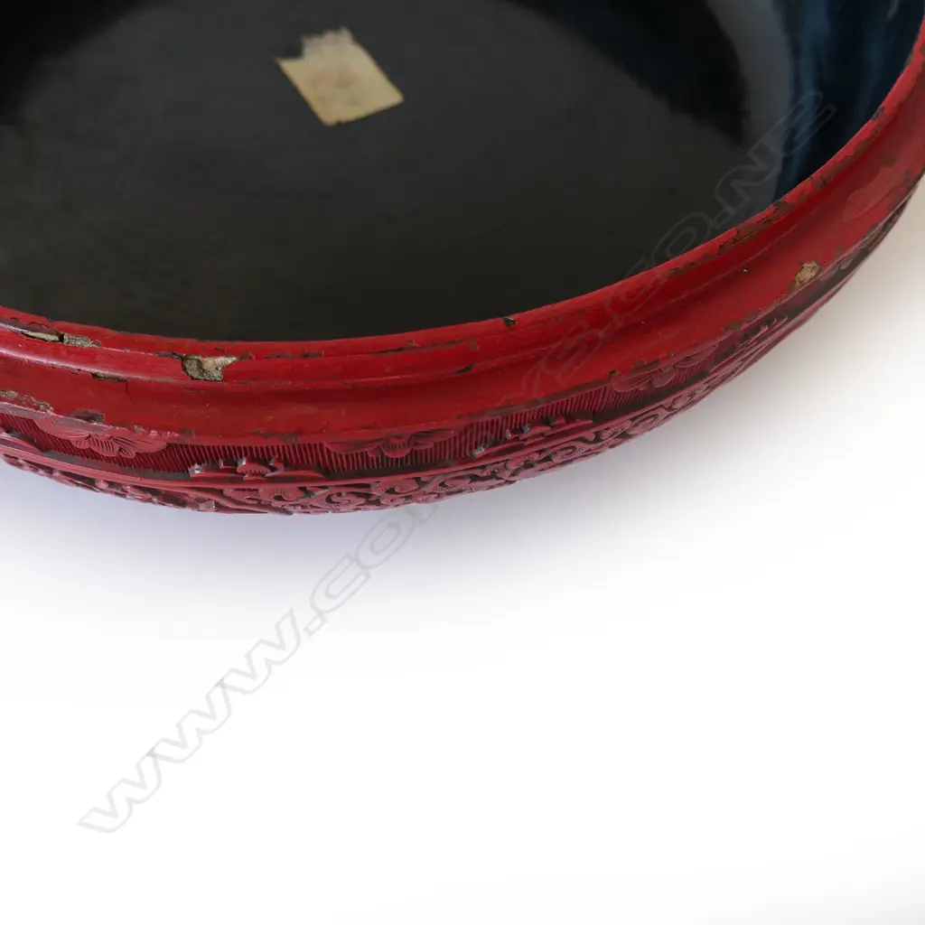 An old Chinese cinnabar lacquer circular box, Image 1++