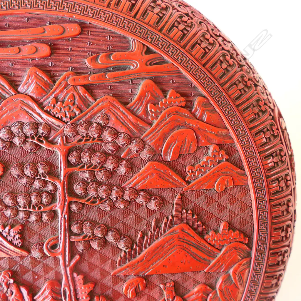 An old Chinese cinnabar lacquer circular box, Image 1++