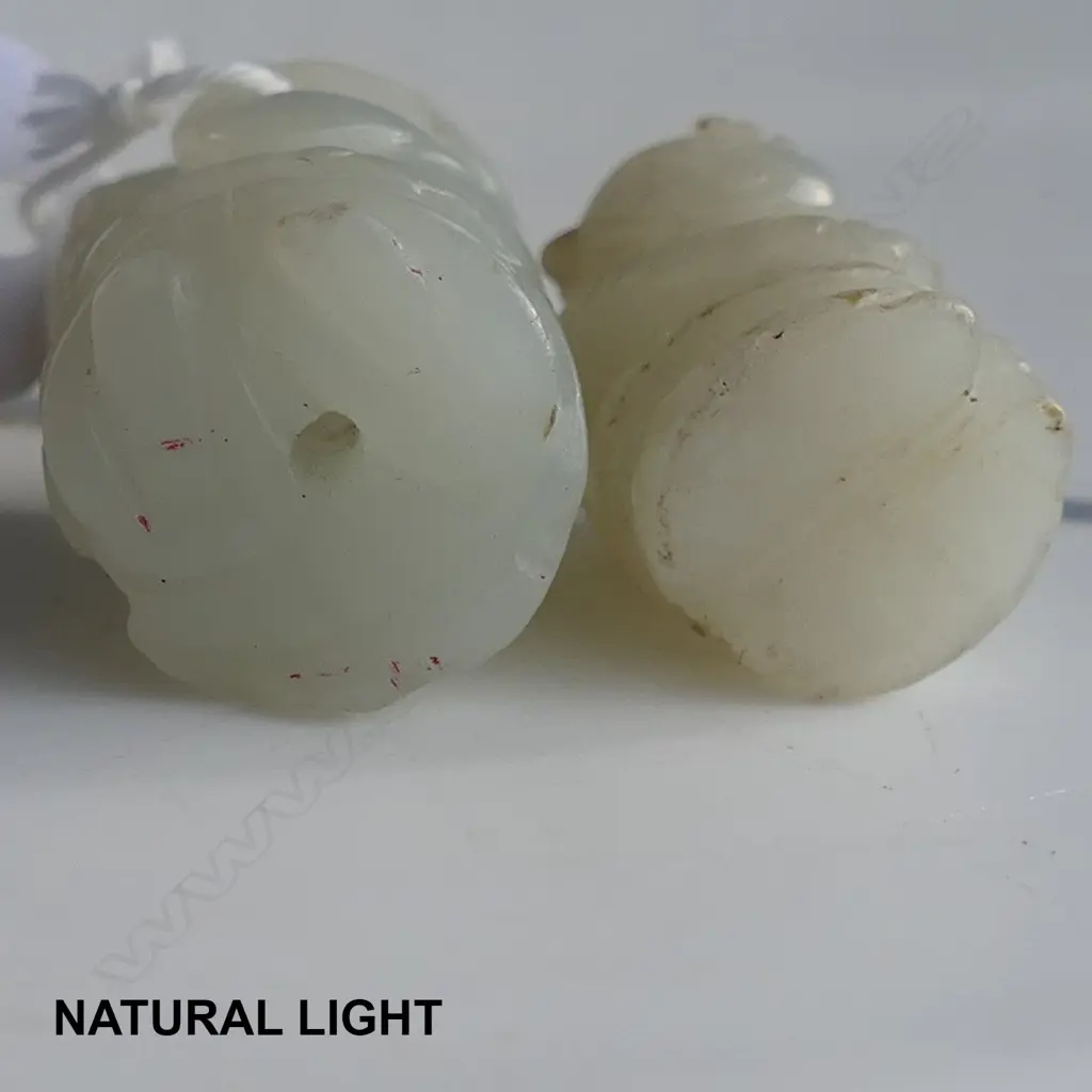 Two old Chinese jade figured small pieces, Image 1++