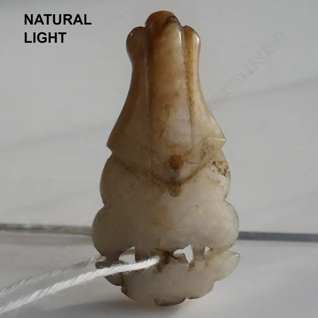 An old Chinese jade Guanyin pendant/handling piece, Image 1++