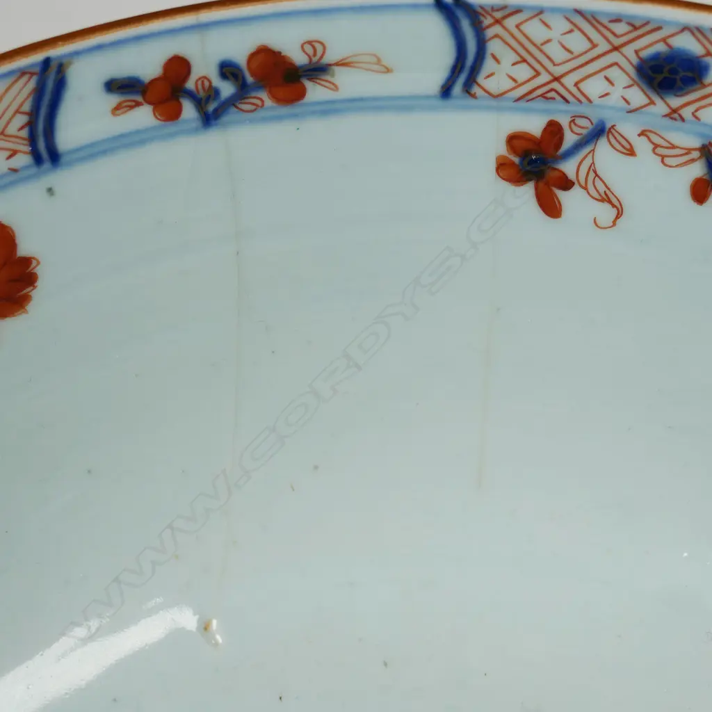 An 18thC Chinese export porcelain punch bowl, Image 1++