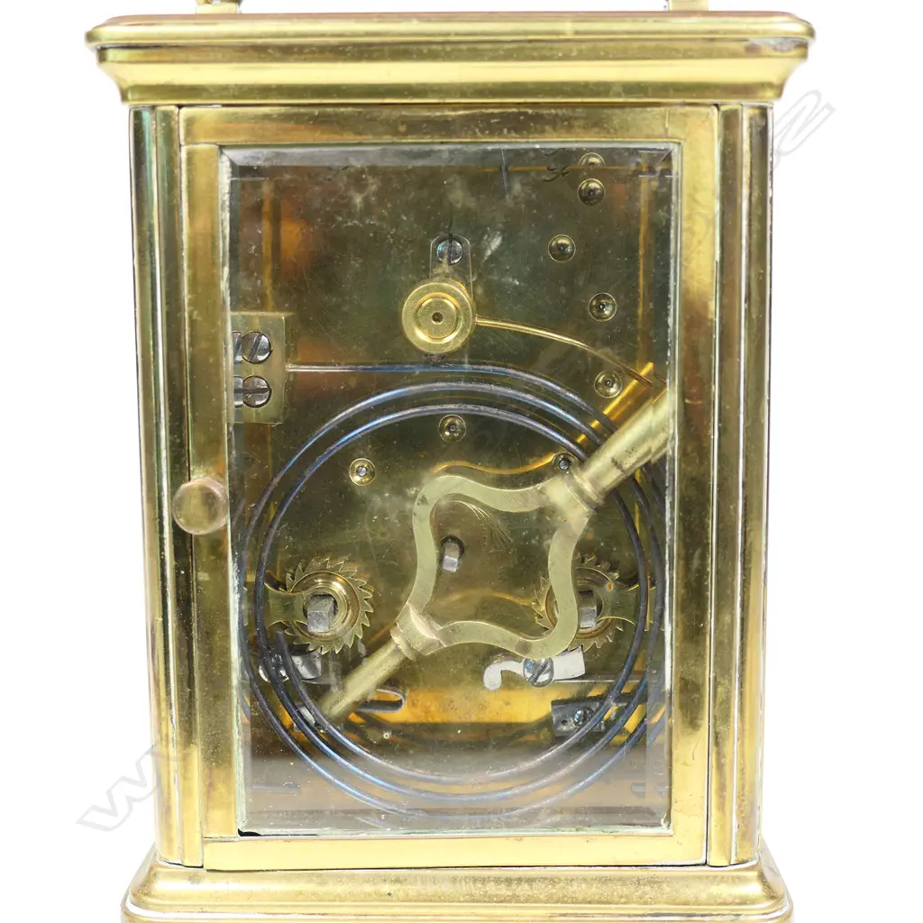 A 19thC French brass cased carriage clock, Image 1++