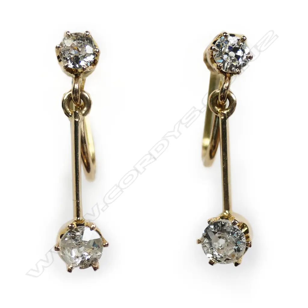 A pair of early 20thC 15ct yellow gold diamond set drop earrings, Image 1++