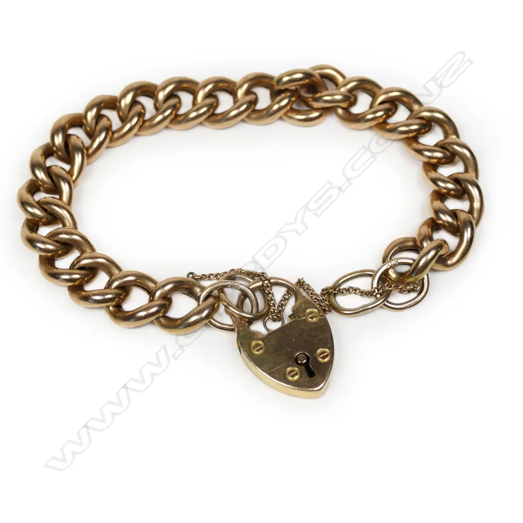 A c1900 9ct gold large curb link bracelet, Image 1++