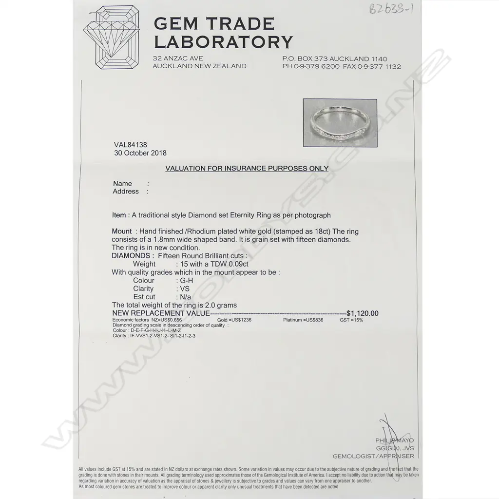 An 18ct white gold and diamond ring set, Image 1++