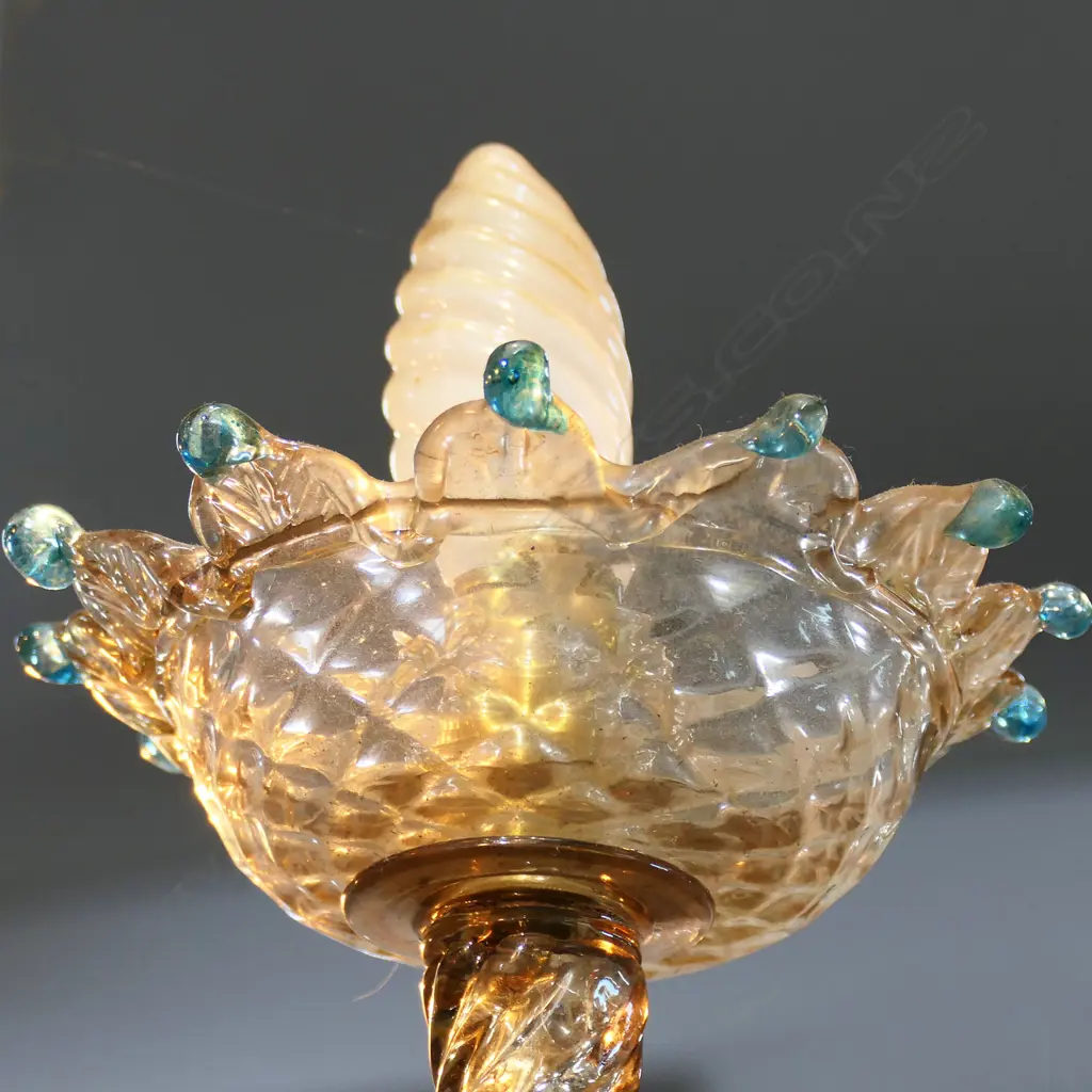 A Murano glass chandelier, Image 1++