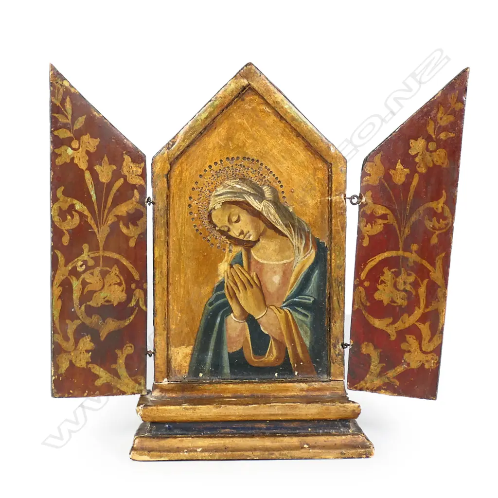 A 19thC Russian Orthodox triptych icon, Image 1++