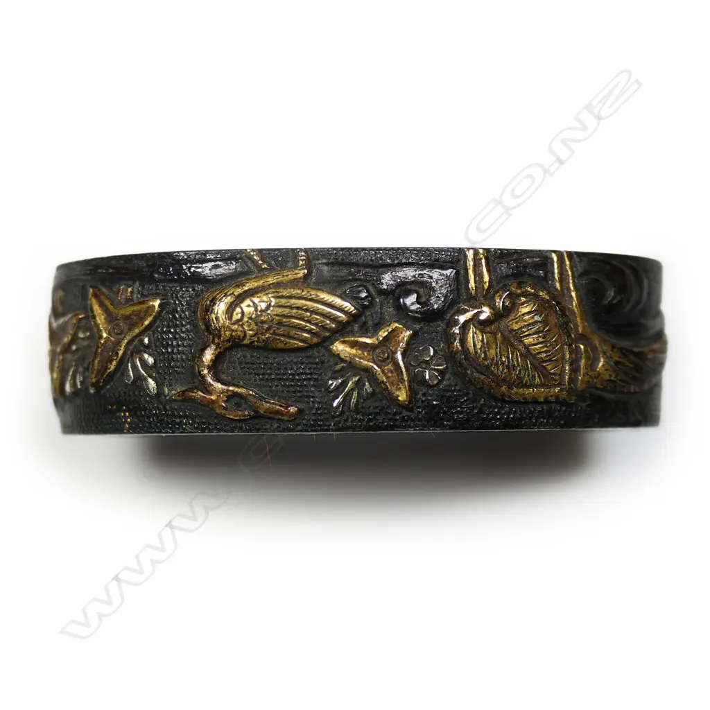 A set of four c1800 sword furniture fittings for a Samurai katana, Image 1++