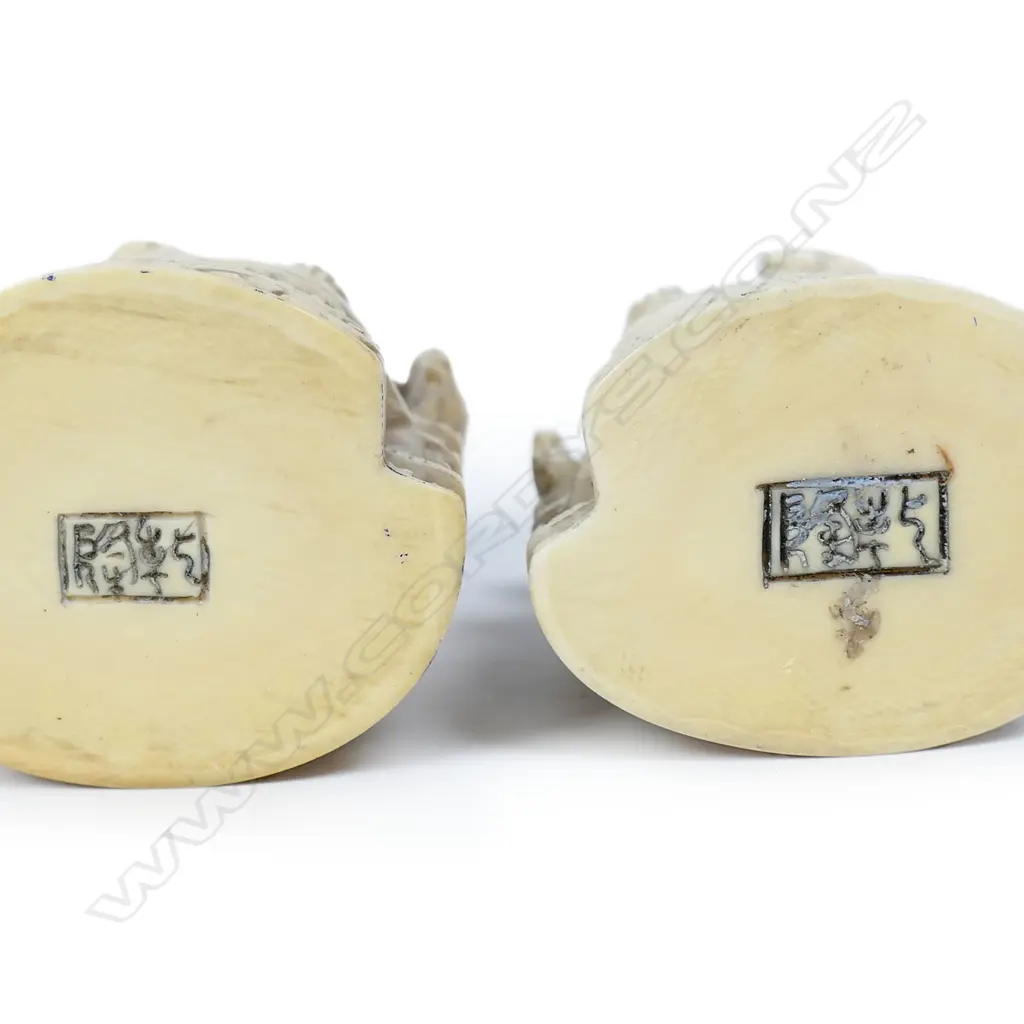 A pair of small Chinese carved ivory emperor and empress figures, Image 1++