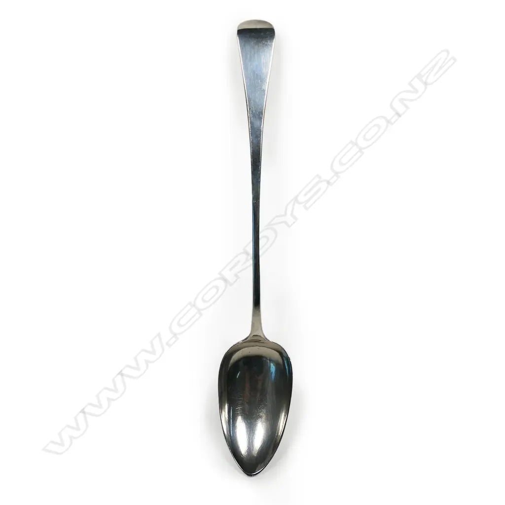 A George III silver pie spoon, Image 1++