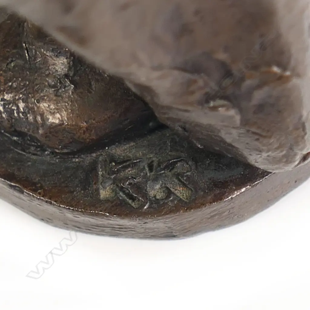 Ken Kendall (1928-2012) bronze violinist, Image 1++