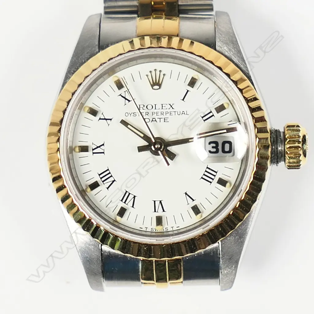 A lady's Rolex 18ct gold and stainless-steel Oyster Perpetual Date wristwatch, Image 1++