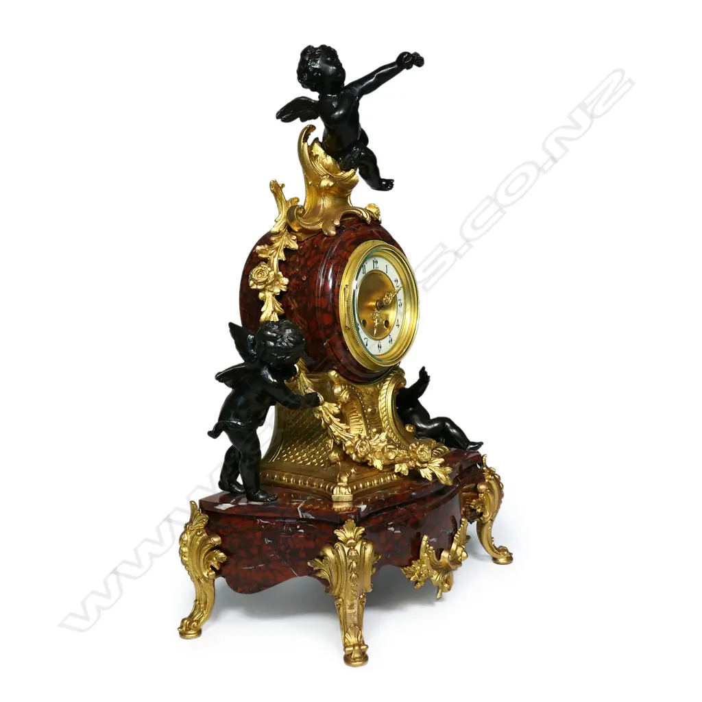 A 19thC French marble and ormolu mantel clock, Image 1++